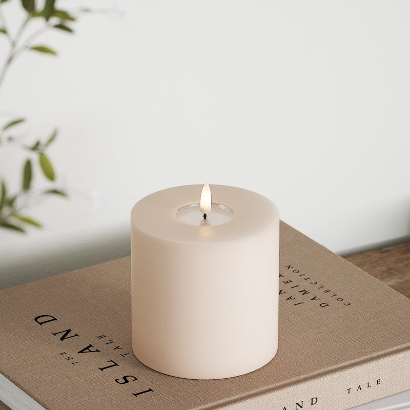 Deluxe Homeart LED Pylväskynttilä Ø 10 x 10 cm Vaaleanpunainen