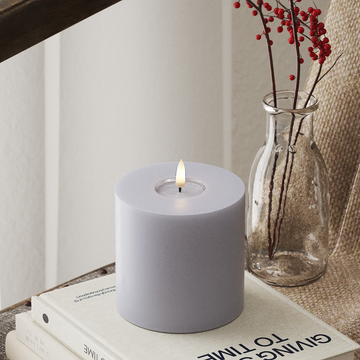 Deluxe Homeart LED Pylväskynttilä Ø 10 x 10 cm Tuhkansininen LED Pylväskynttilä 4